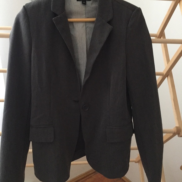 Blazer - Picture 2 of 2